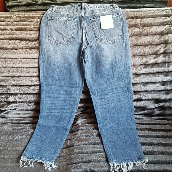 FLYING MONKEY Distressed Jeans - Picture 9 of 12